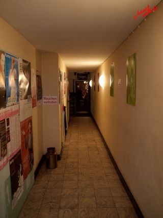 Durch den Hausflur zu Kölns schönsten Wohnzimmer