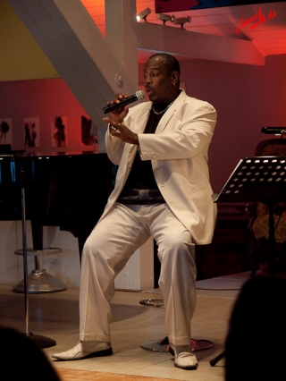 Boysie White - New York Jazz Nights im Kunsthaus Seelscheid /Foto: Stefan Schmidt Boysie White - New York Jazz Nights im Kunsthaus Seelscheid /Foto: Stefan Schmidt