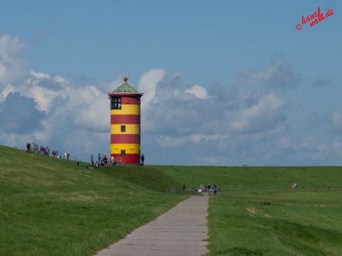 Kleiner Leuchtturm ganz groß - der Otto-Turm bei Pilsum Kleiner Leuchtturm ganz groß - der Otto-Turm bei Pilsum