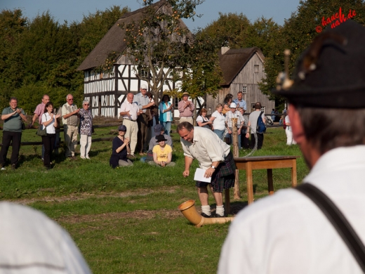 Alphornbläsertreffen Bergisches Land 2011 - Foto: Stefan Schmidt Alphornbläsertreffen Bergisches Land 2011 - Foto: Stefan Schmidt