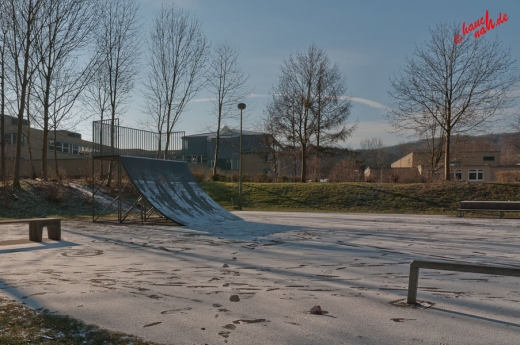 School's out - verwaiste Skaterbahn School's out - verwaiste Skaterbahn