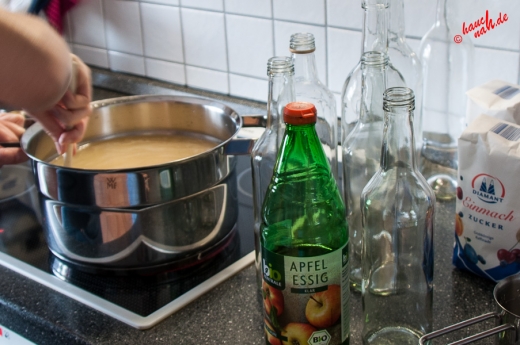 Holunderblütensirup - Aufkochen Holunderblütensirup - Aufkochen
